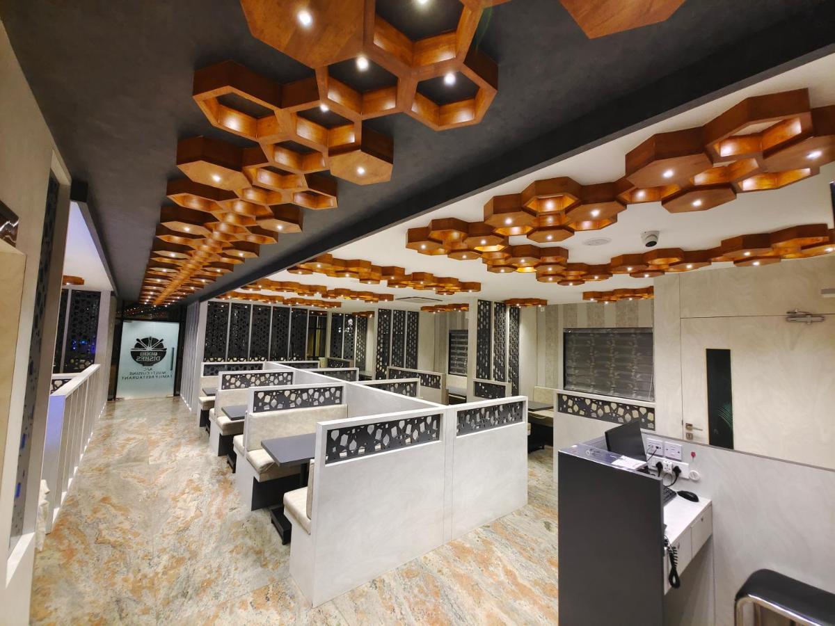 Hotel Thousand Pillars Warangal Exterior foto