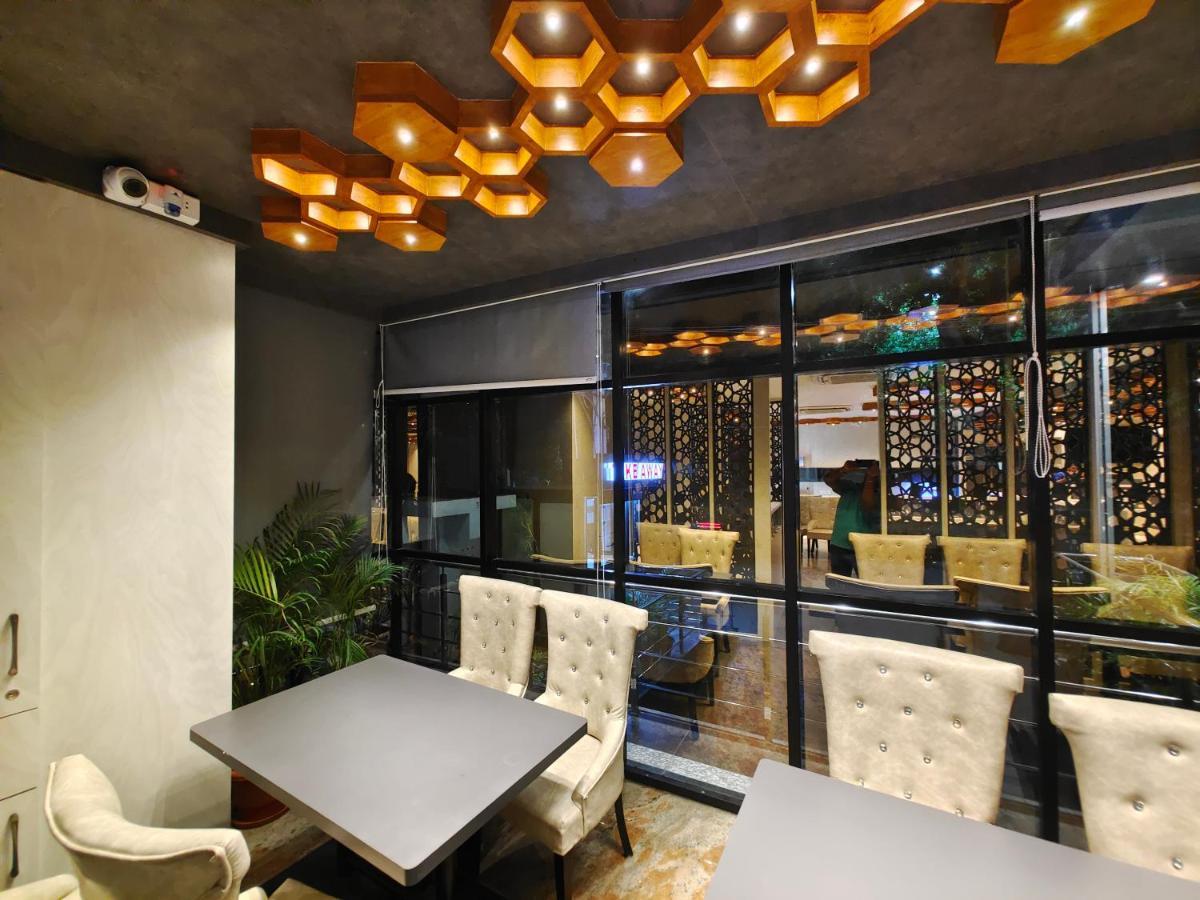 Hotel Thousand Pillars Warangal Exterior foto
