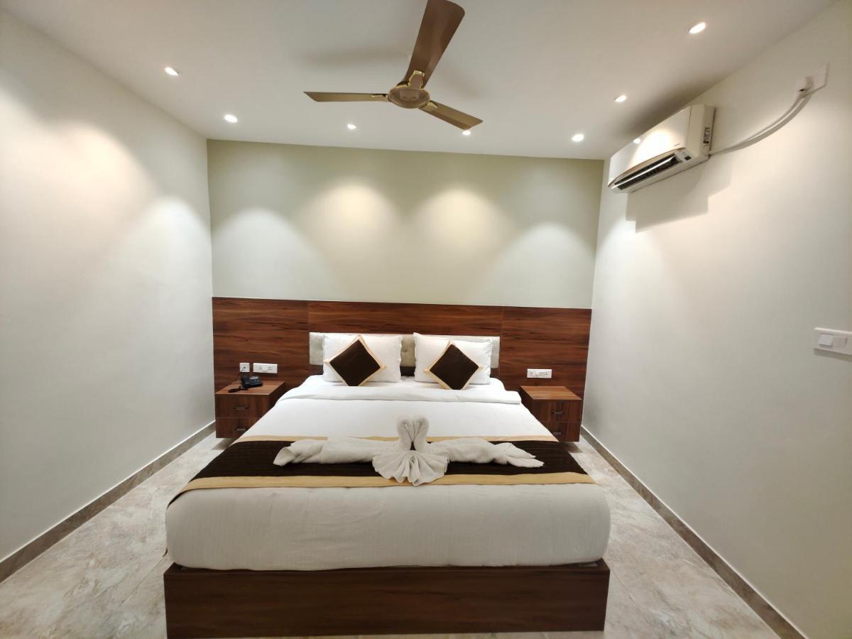 Hotel Thousand Pillars Warangal Exterior foto