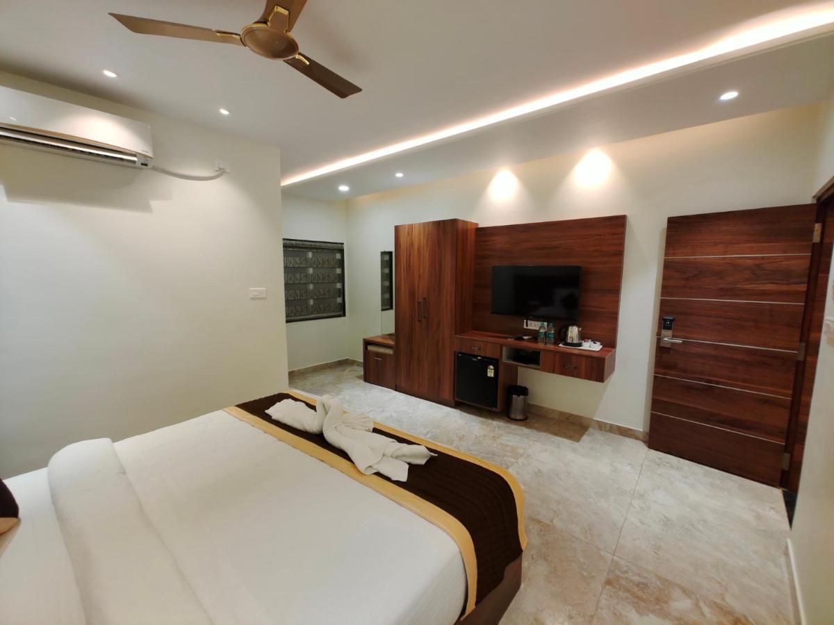 Hotel Thousand Pillars Warangal Exterior foto